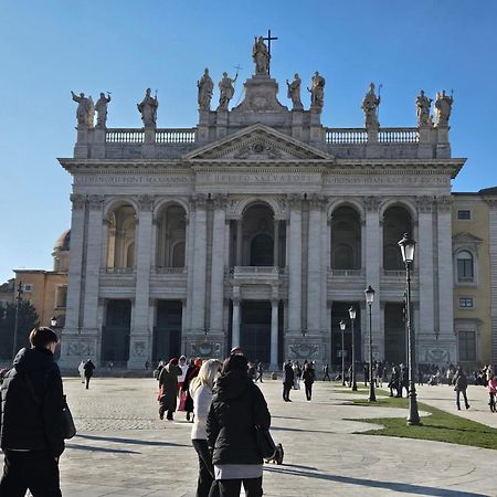 Casa Su Colosseo San Giovanni Rome Luaran gambar